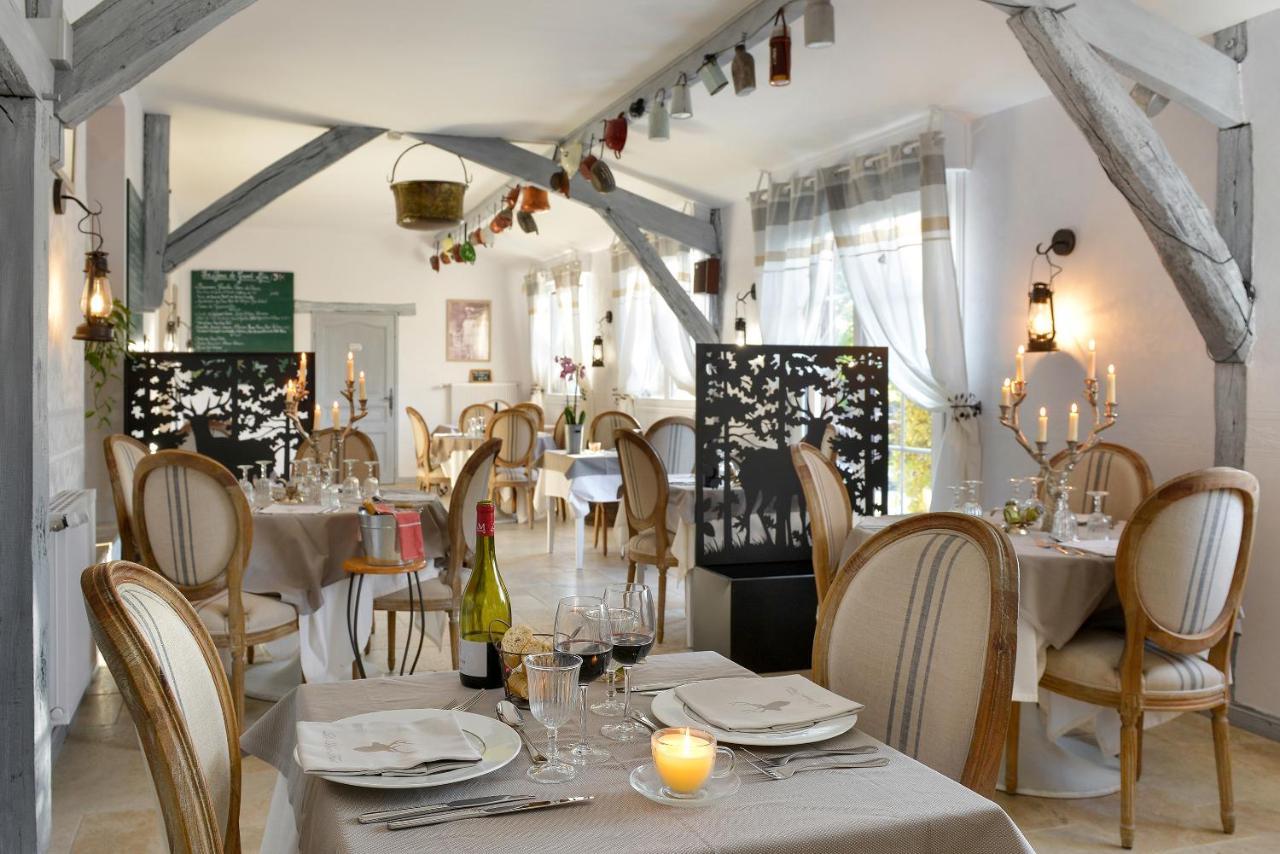 Logis Hotel Restaurant Le Vieux Fusil Soings-en-Sologne Eksteriør bilde