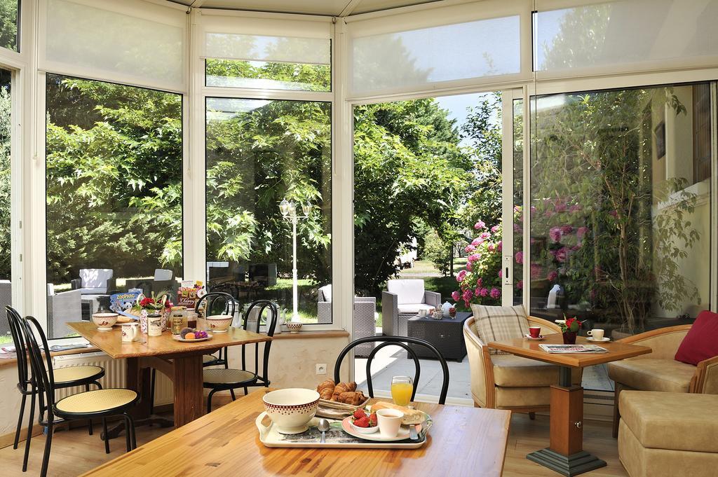 Logis Hotel Restaurant Le Vieux Fusil Soings-en-Sologne Eksteriør bilde